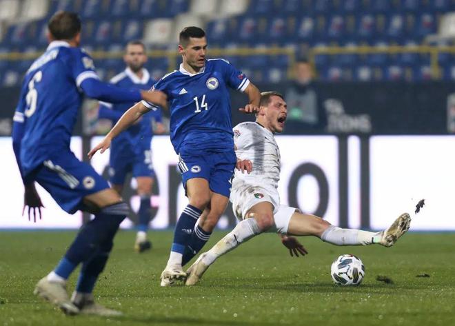 关于刚果队战胜实现欧预赛跻身正名的信息 关于刚果队战胜实现欧预赛跻身正名的信息