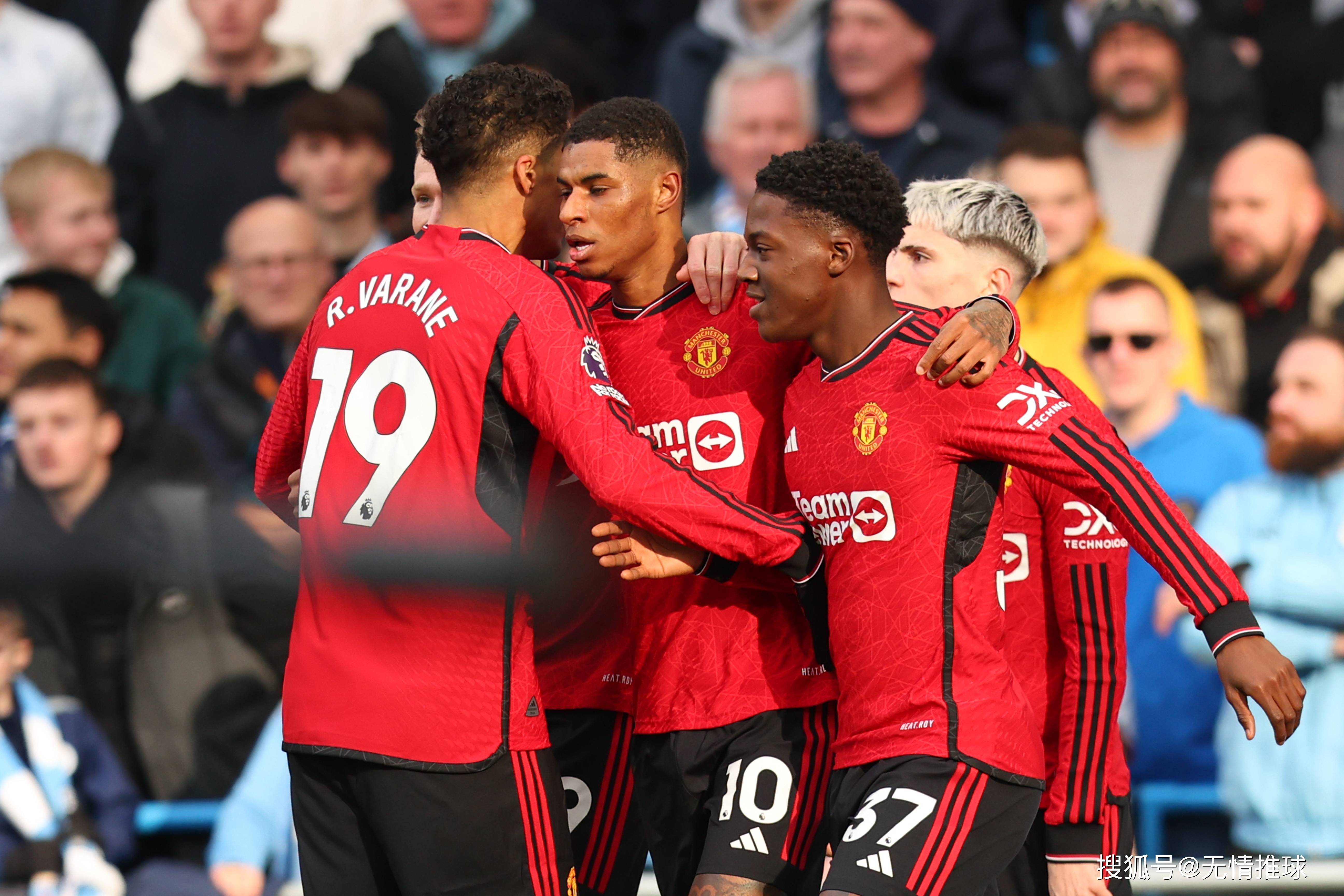 关于伯恩茅斯客场惨败，降级形势堪忧的信息