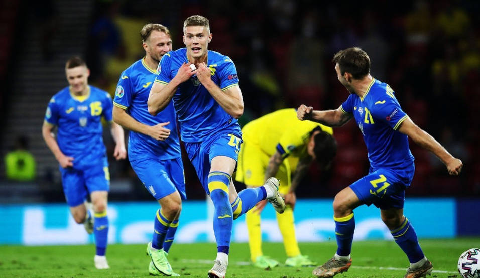 关于马其顿队力克乌克兰，出线希望一线的信息