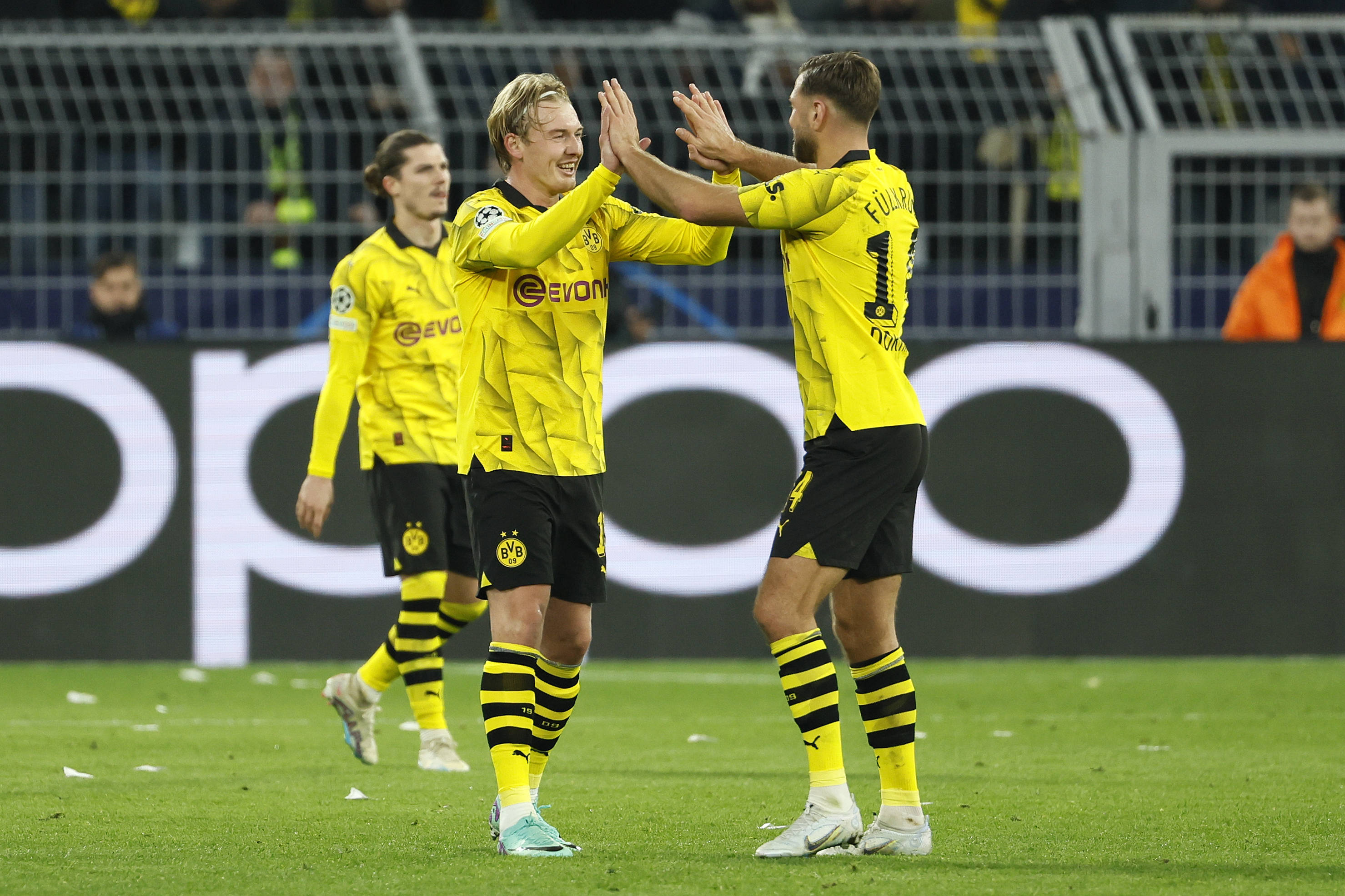 开云体育入口-多特蒙德球员在比赛中展现决心