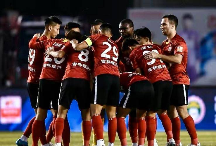 包含联赛最新情况:球队士气高涨,备战下一场对决的词条 包含联赛最新情况:球队士气高涨,备战下一场对决的词条