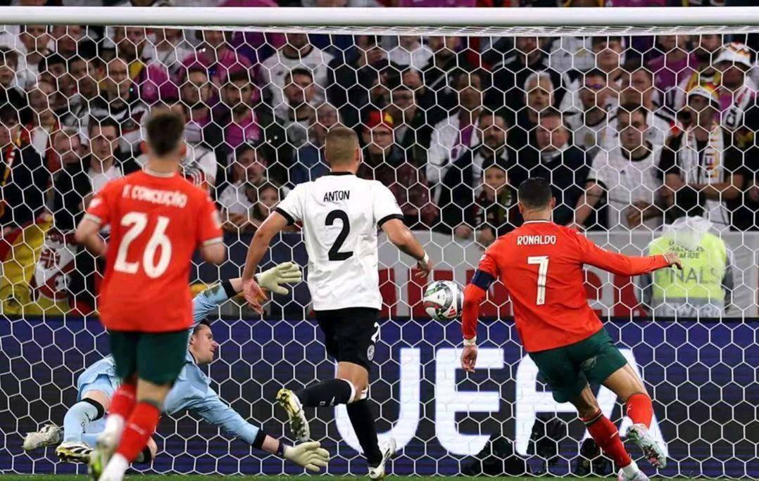 德国队实现逆转,晋级欧预赛半决赛的简单介绍 德国队实现逆转,晋级欧预赛半决赛的简单介绍