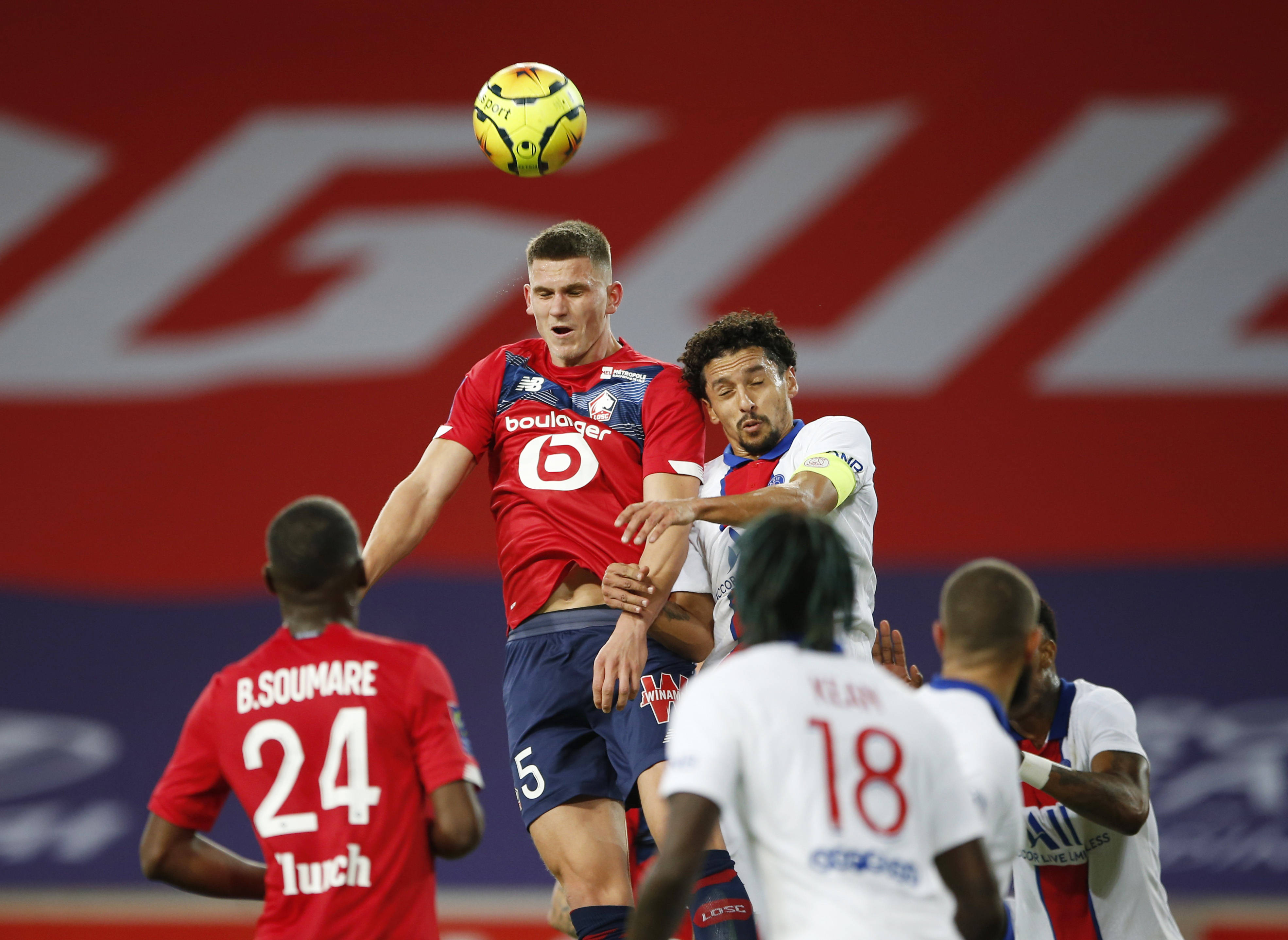 开云体育APP下载-兰斯主场击败对手，保持领先优势