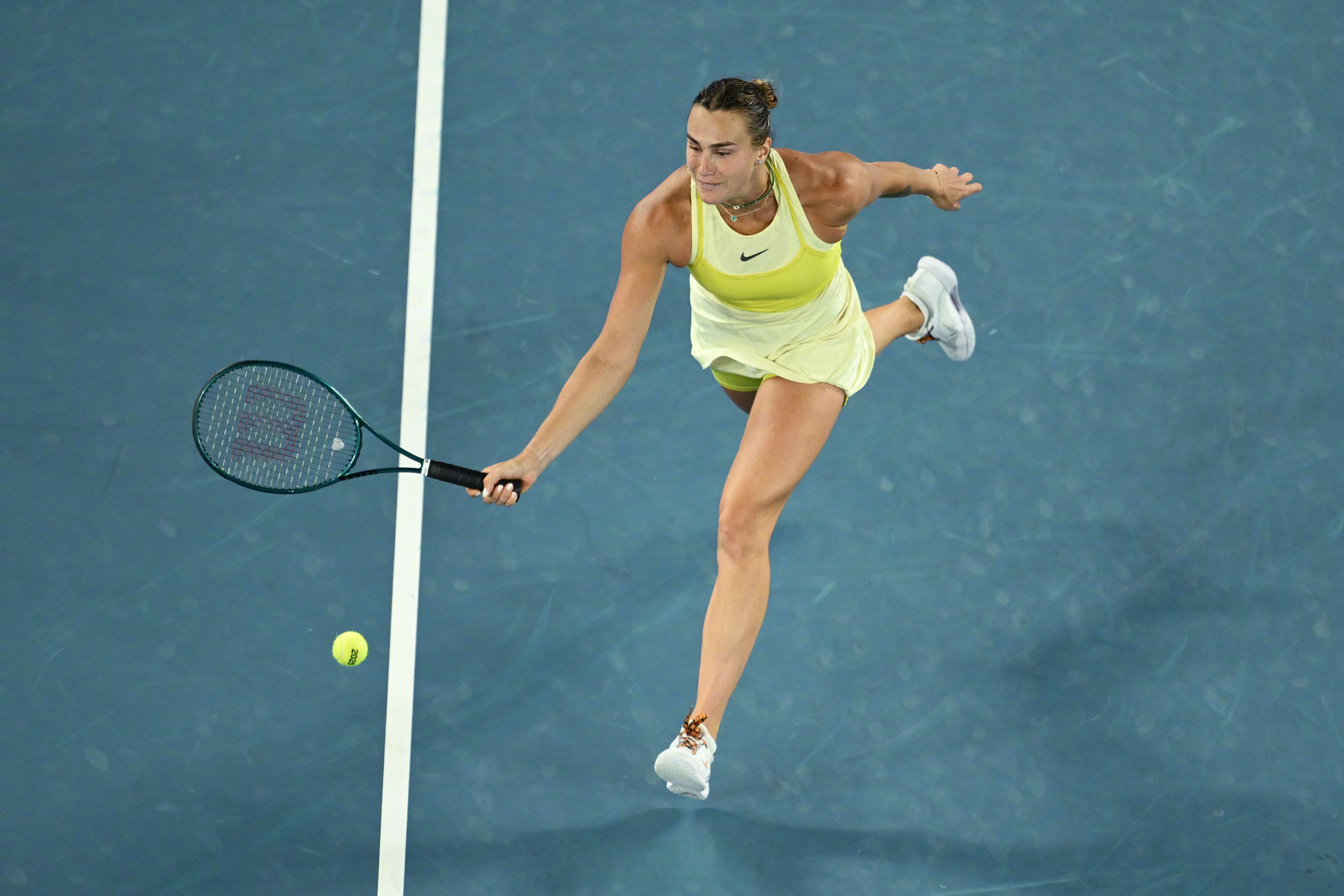 斯洛文尼亚女子田径选手夺冠 斯洛文尼亚女子田径选手夺冠