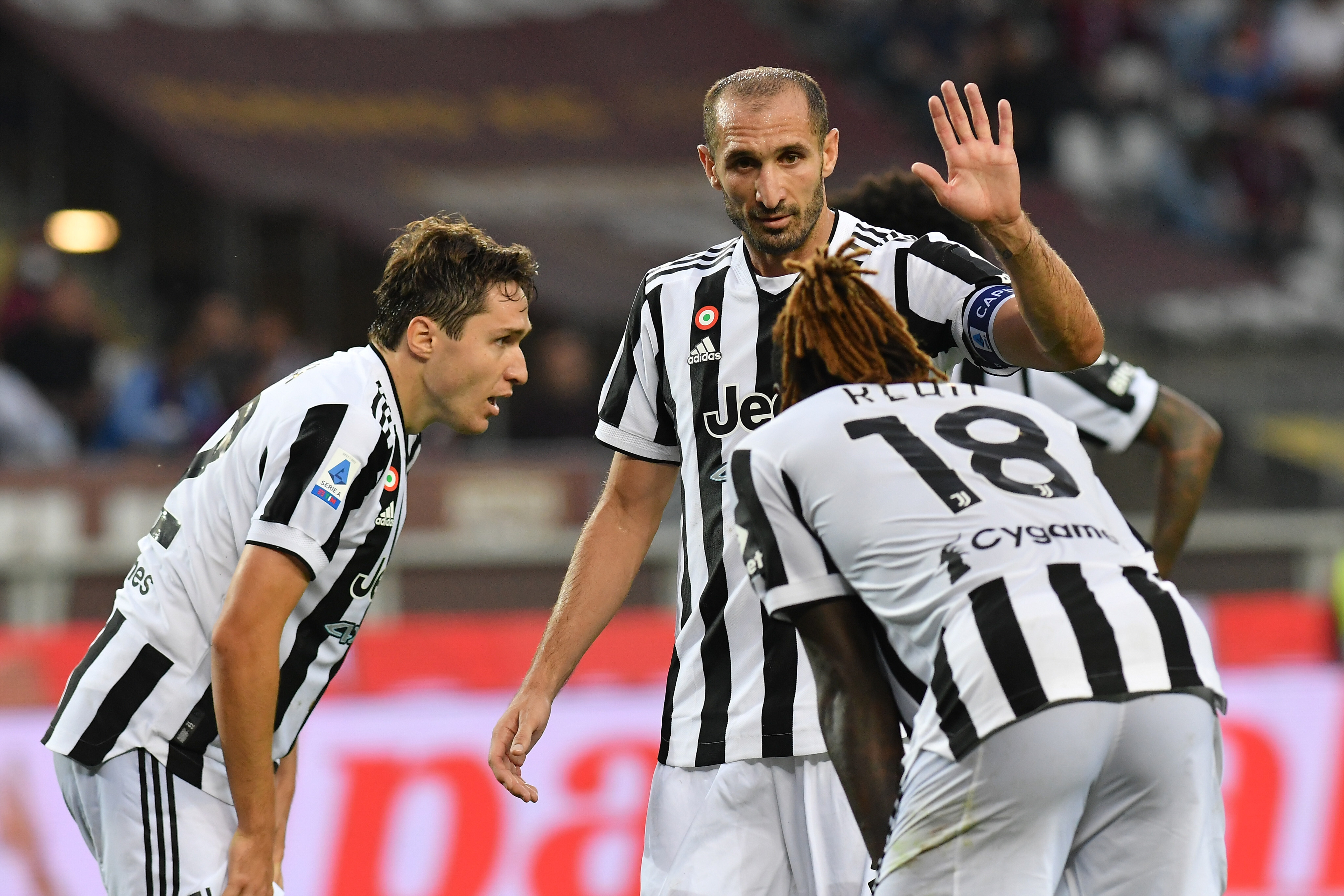 今晚焦点:尤文绝杀,官方公布名单的简单介绍 今晚焦点:尤文绝杀,官方公布名单的简单介绍