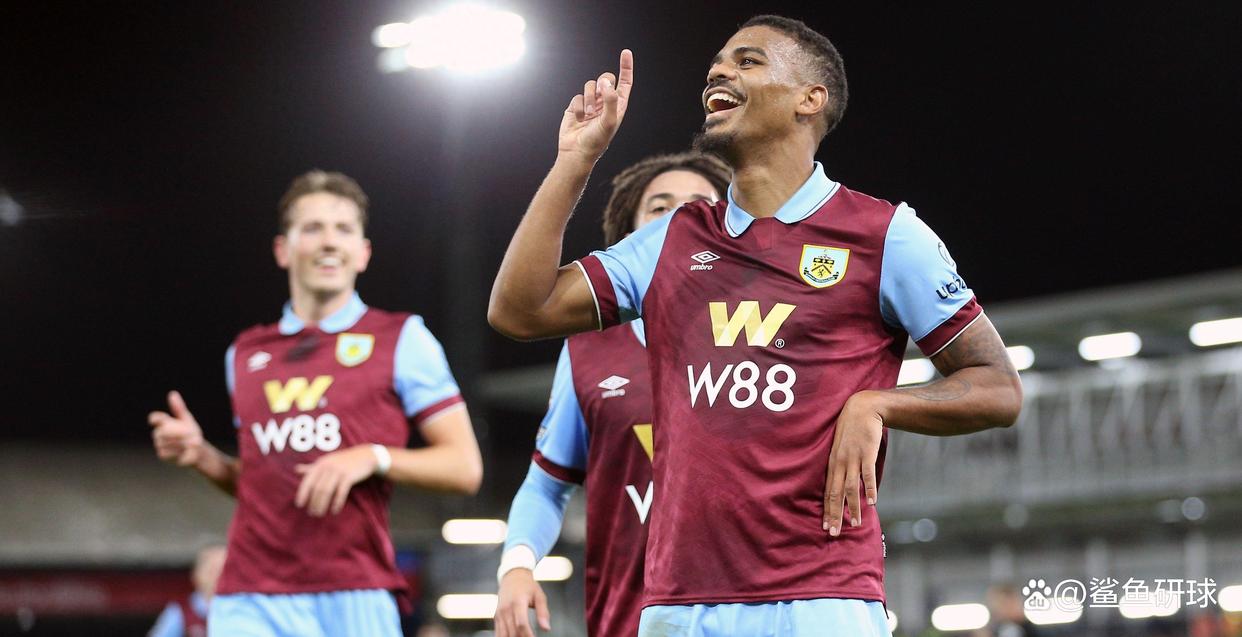 开云体育在线-沃特福德战平伯恩利，英超保级混乱局势不明朗