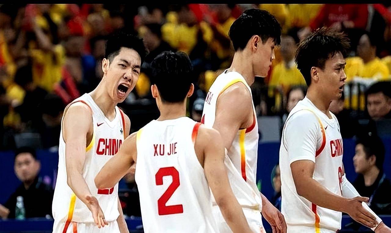 中国篮球明星集结，备战国际赛事