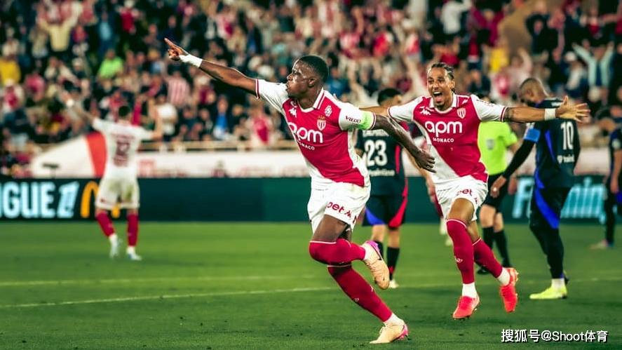 里尔客场逆转击败斯特拉斯堡