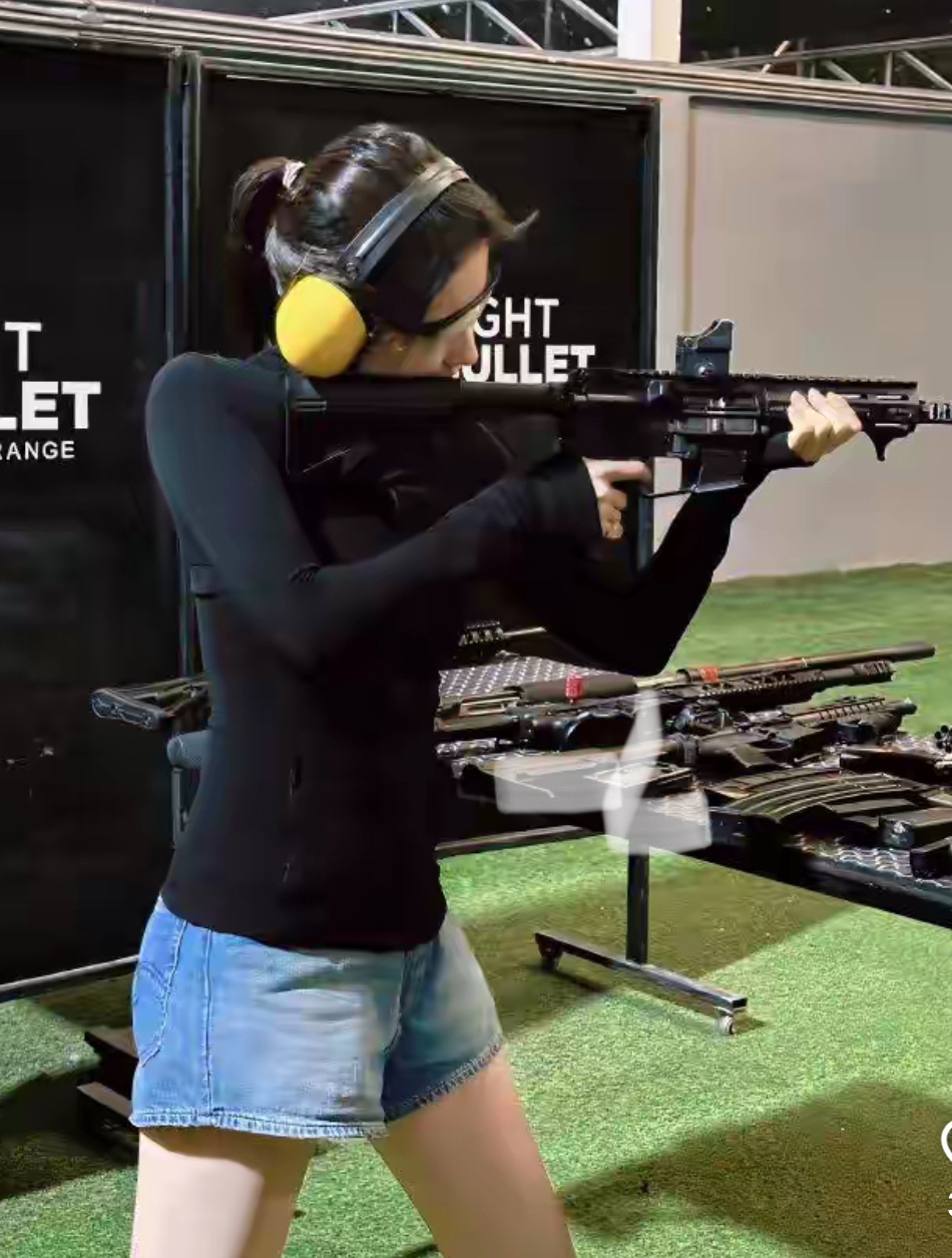 射击比赛火爆进行运动员枪法精准获得称赞的简单介绍