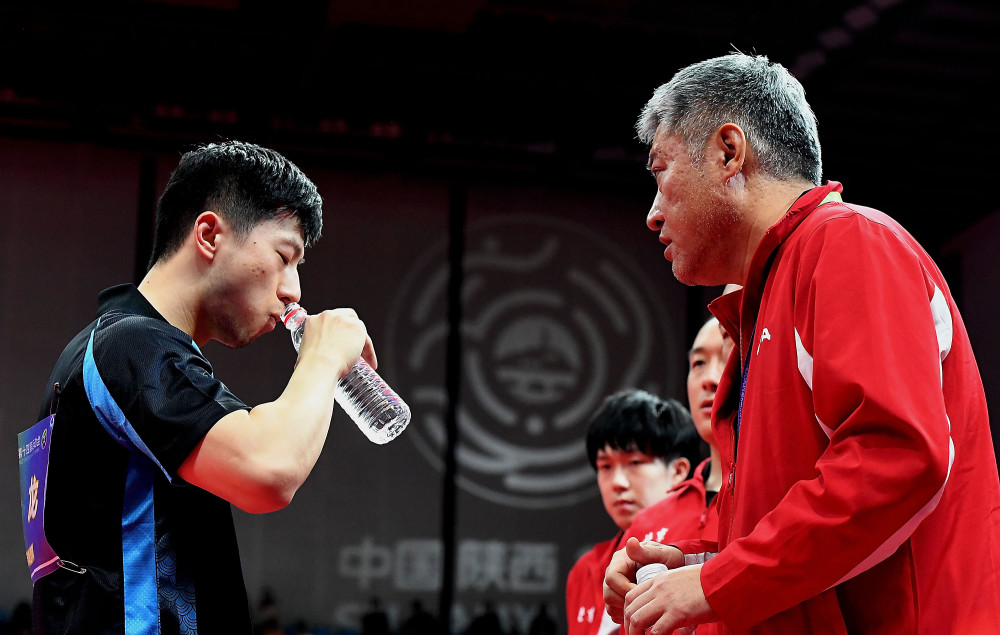 开云体育官方网站-卫冕冠军顽强反扑，逆转胜令人惊叹的简单介绍