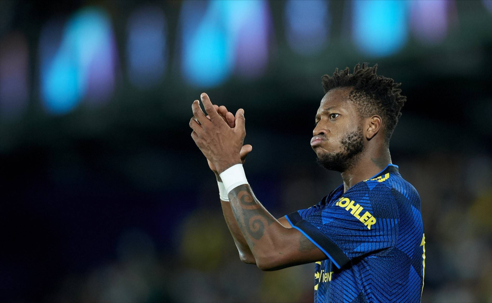 包含狼队坚守阵地，成功守住胜利的词条