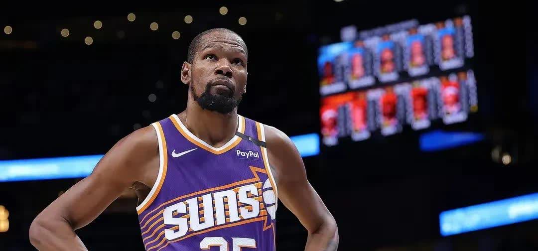 关于勇士主场大胜篮网，杜兰特砍下30分的信息