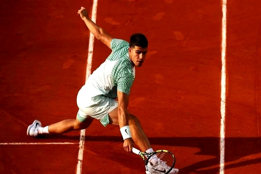 法国网球队险胜意大利网球队，阿尔卡拉斯关键制胜的简单介绍