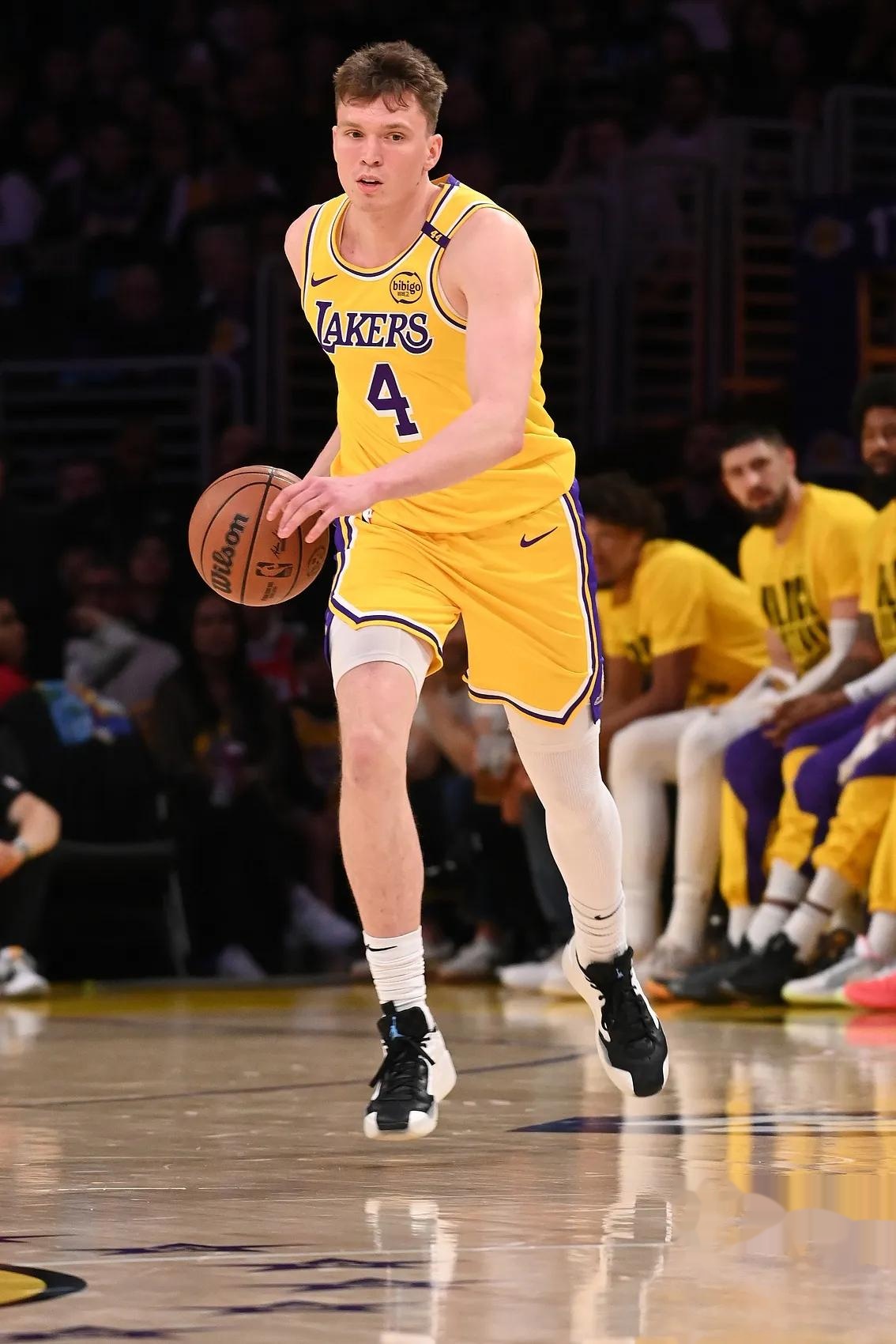 湖人不敌尼克斯，遭遇失利