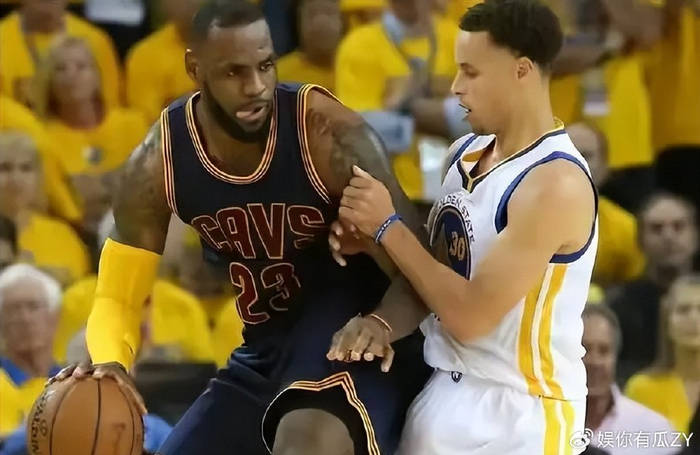 勇士客场击败骑士，获得两连胜的简单介绍