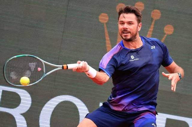 日本网球队力克美国网球队，瓦林卡高光表现的简单介绍