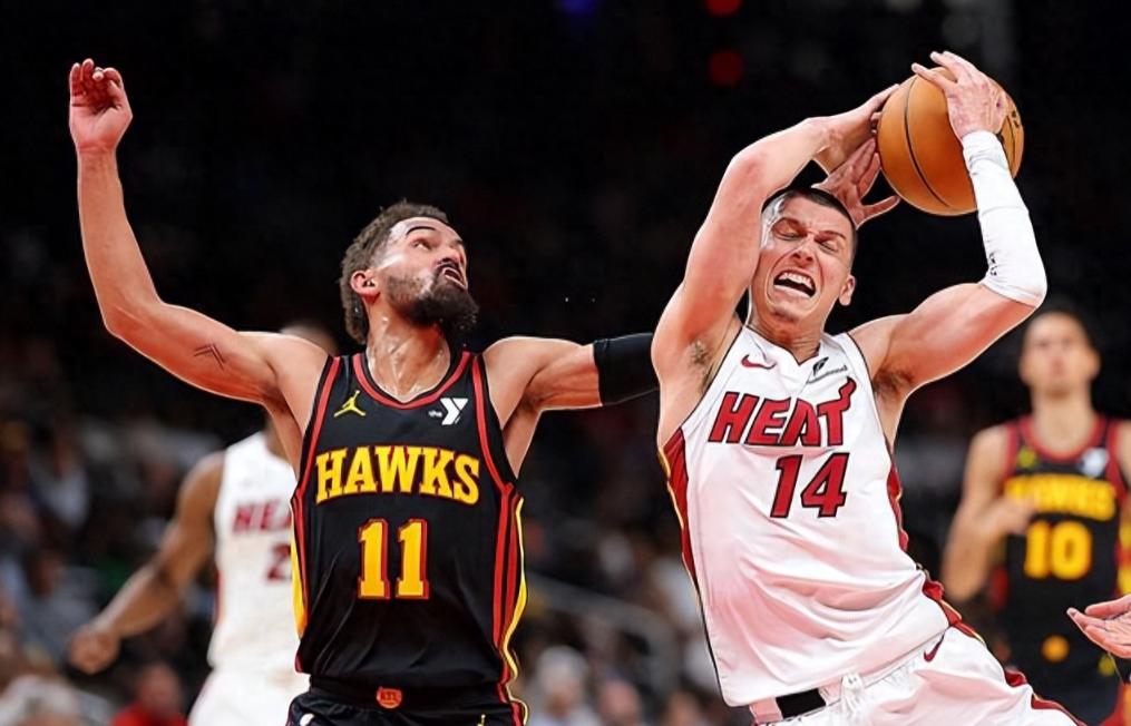 关于美国男篮强势独行侠,特雷杨三分雨点燃全场的信息 关于美国男篮强势独行侠,特雷杨三分雨点燃全场的信息