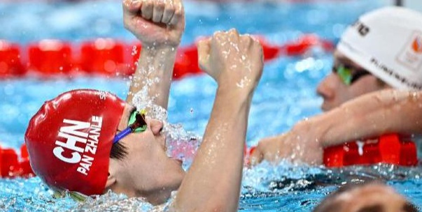 关于游泳热度飙升，网友热议不断的信息