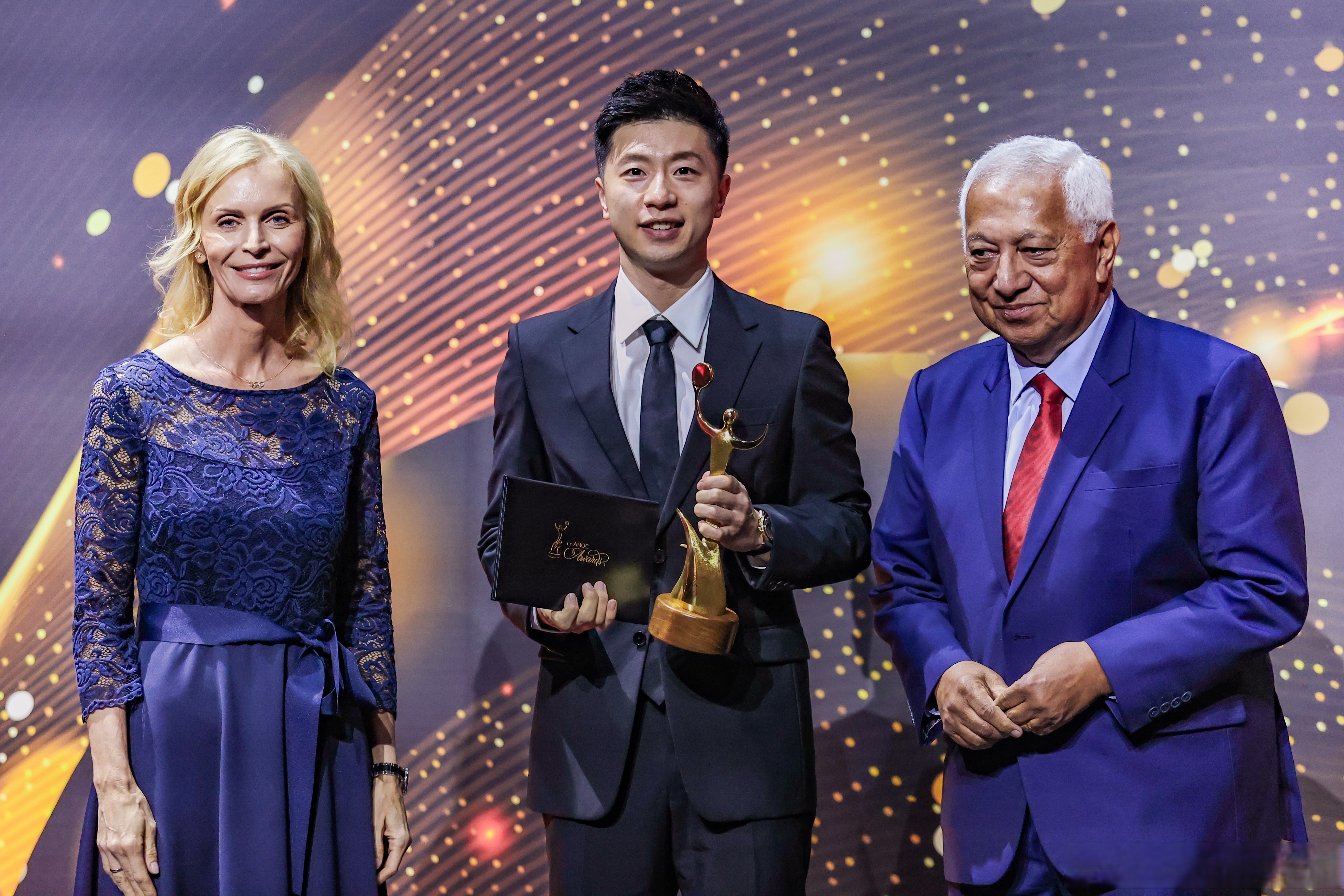 法国队横扫奥地利队,马龙刷新纪录 法国队横扫奥地利队,马龙刷新纪录