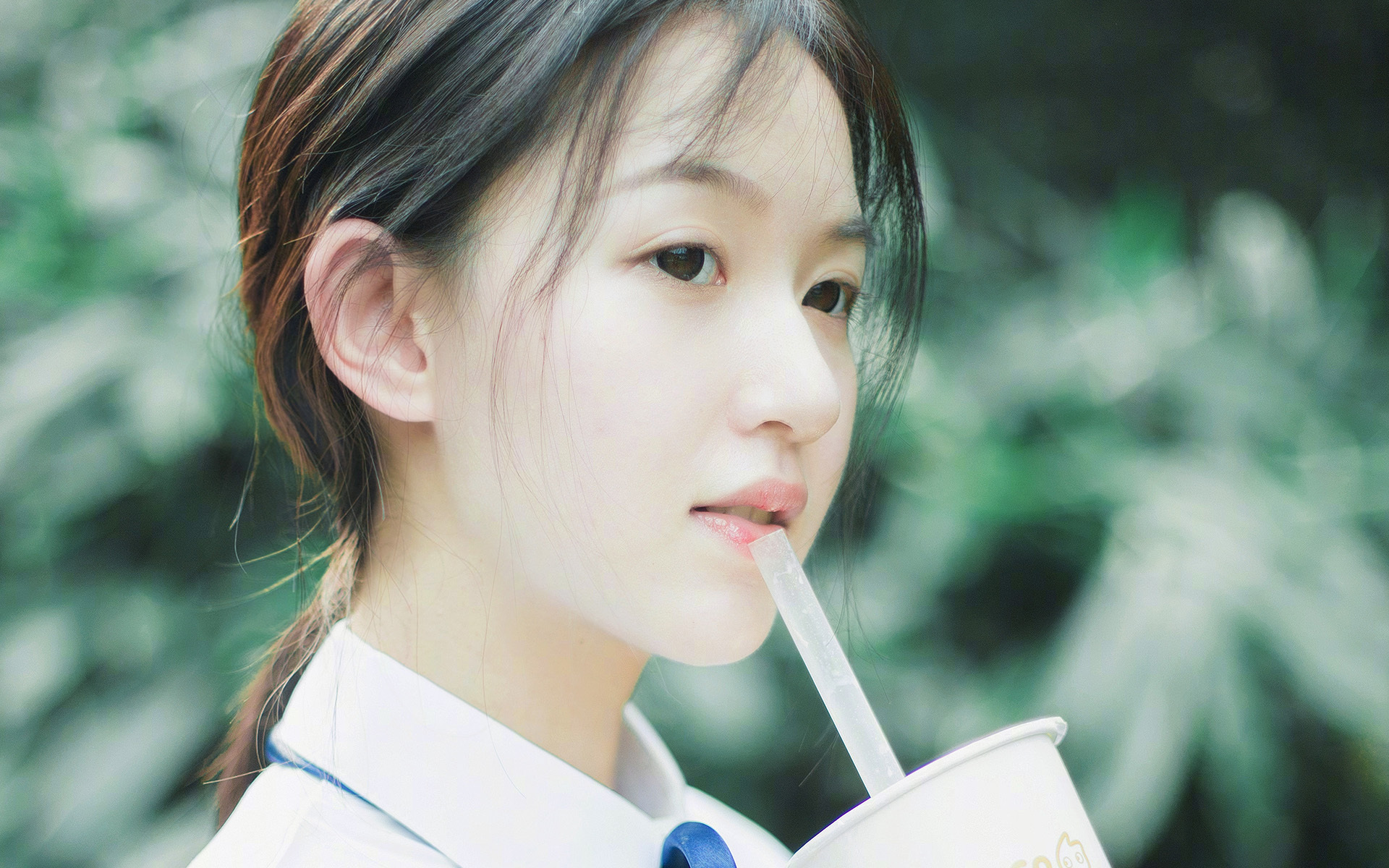 开云体育APP下载-双城记，当湖人碾压勇士，乔治在欧冠赛场完成史诗接管