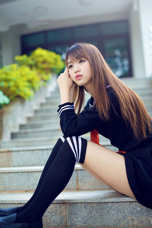 开云平台-星辰不敌永夜，库里62分神迹映照湖人铁血法则