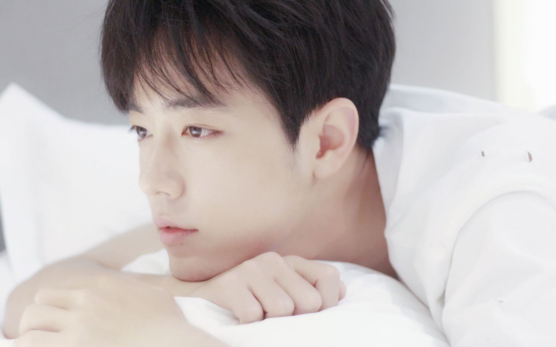 铁卫破局与南方雄鹰，阿劳霍爆发引领那不勒斯波兰突围记