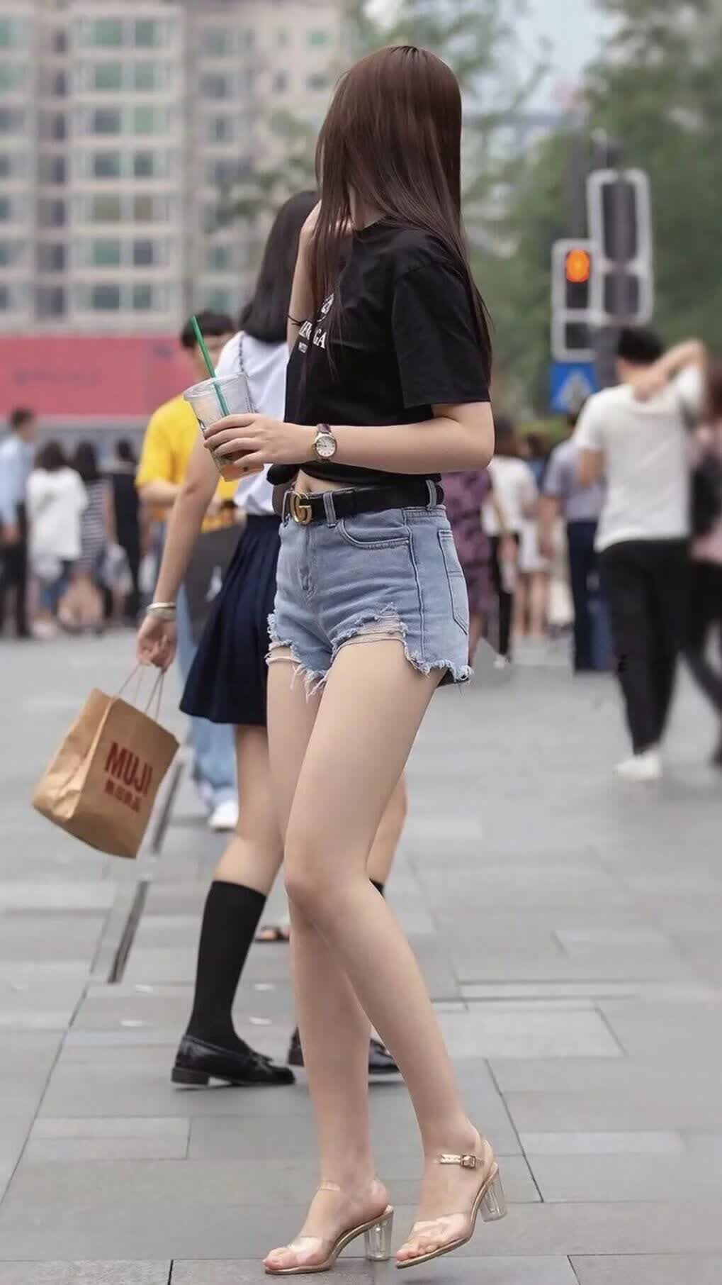 开云体育app-斗牛士的倔强，加维领衔西班牙绝地反击，2-1险胜巴西抢占B组先机
